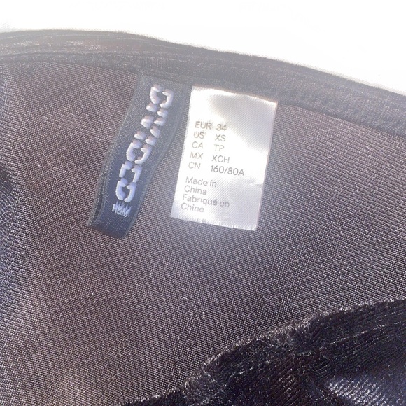 H&M Velour Corset-Style Top - Picture 4 of 6